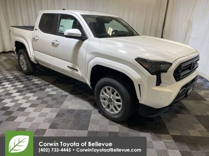 New 2025 Toyota Tacoma SR5