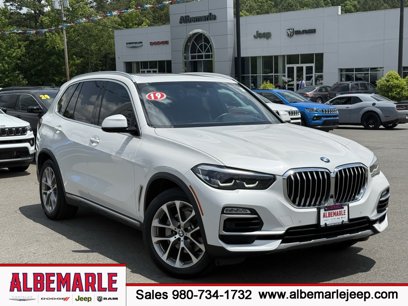 Used 2019 BMW X5 xDrive40i w/ Premium Package 2