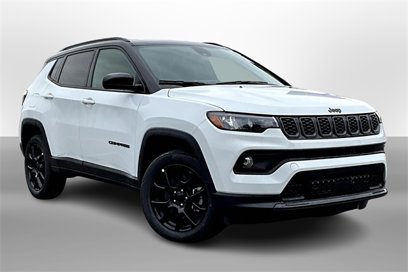New 2024 Jeep Compass Latitude w/ Convenience Group