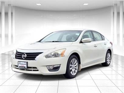 Used 2015 Nissan Altima 2.5 S w/ Power Driver Seat Package