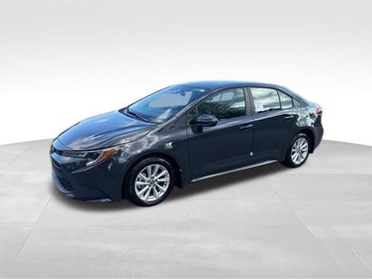 New 2025 Toyota Corolla LE