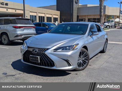 Certified 2022 Lexus ES 300h w/ Premium Package