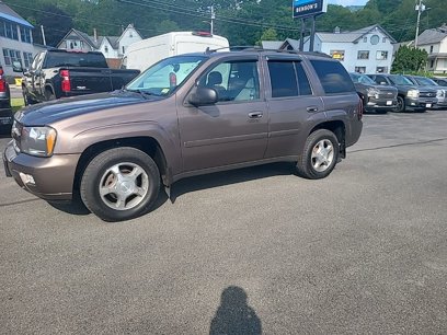 Used 2008 Chevrolet TrailBlazer LT w/ Sun And Sound Package