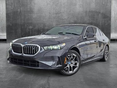 New 2024 BMW i5 eDrive40i w/ Convenience Package