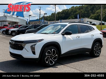 Used 2025 Chevrolet Trax RS w/ Driver Confidence Package