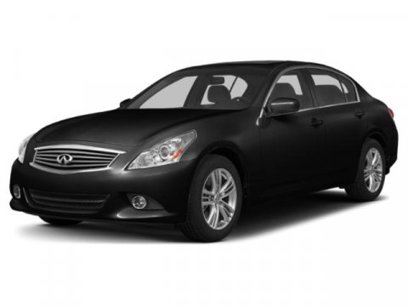 Used 2015 INFINITI Q40 AWD w/ Moonroof Package