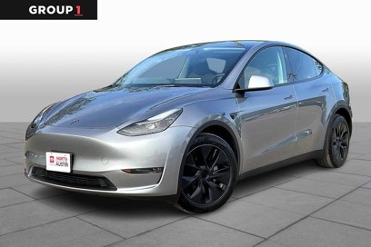 Used 2025 Tesla Model Y Long Range