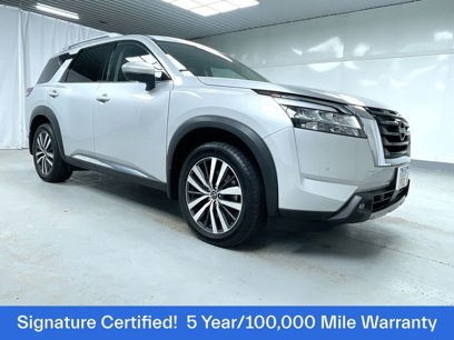 Used 2022 Nissan Pathfinder Platinum