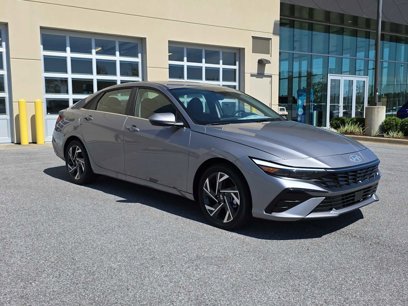 New 2025 Hyundai Elantra Limited