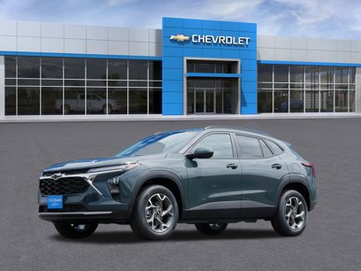 New 2025 Chevrolet Trax LT w/ Driver Confidence Package