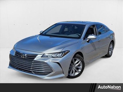 Used 2020 Toyota Avalon XLE w/ Moonroof Package