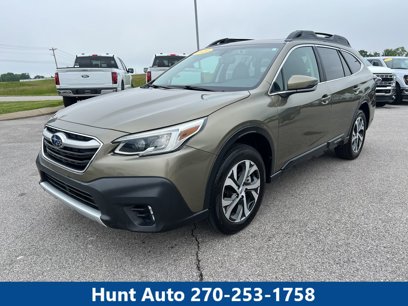 Used 2020 Subaru Outback Limited w/ Tech Package 2