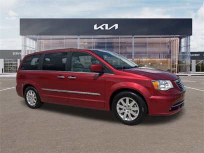 Used 2016 Chrysler Town & Country Touring w/ Driver Convenience Group