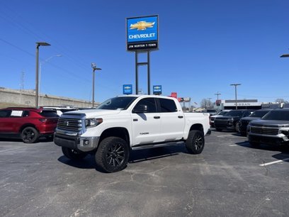 Used 2018 Toyota Tundra SR5 w/ SR5 Upgrade Package