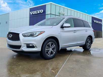 Used 2019 INFINITI QX60 Luxe w/ Essential Package