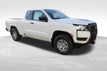 New 2025 Nissan Frontier S