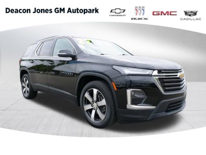 Certified 2022 Chevrolet Traverse LT w/ LT Premium Package