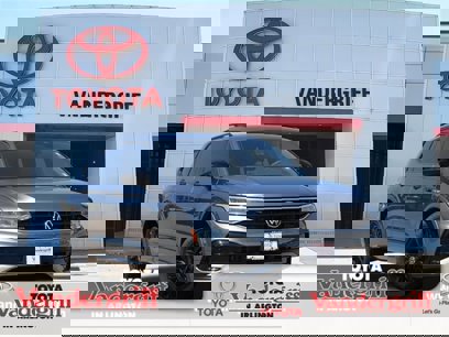 Used 2022 Volkswagen Tiguan SE R-Line