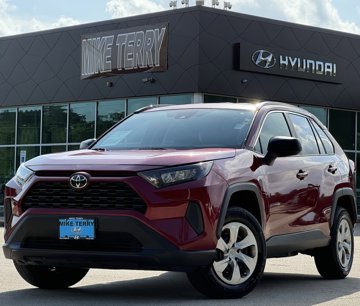 Used 2021 Toyota RAV4 LE