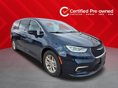 Certified 2023 Chrysler Pacifica Touring-L