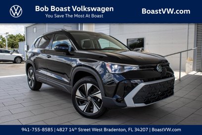 New 2025 Volkswagen Taos SE