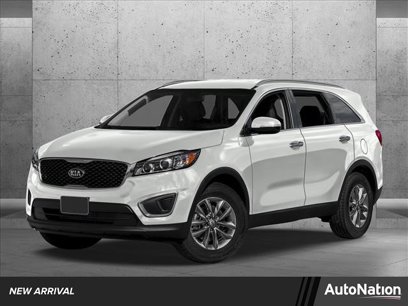 Used 2016 Kia Sorento LX w/ LX Convenience Package