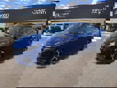 Used 2021 Hyundai Elantra Limited w/ Cargo Package