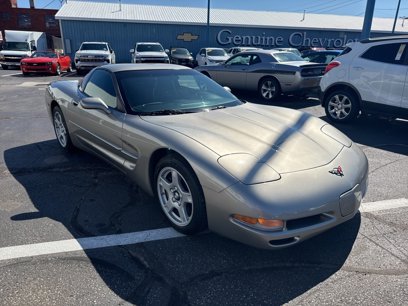 Used 1998 Chevrolet Corvette Coupe w/ Roof Pkg