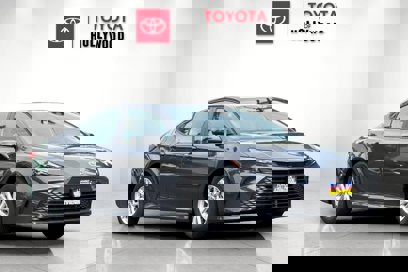 New 2025 Toyota Camry LE