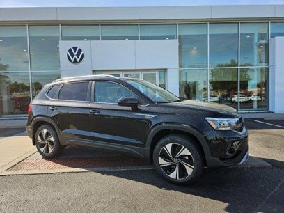 New 2024 Volkswagen Taos SE
