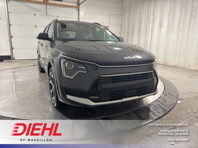 New 2025 Kia Niro EX Touring