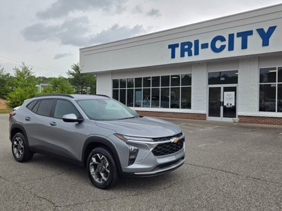 Used 2024 Chevrolet Trax LT