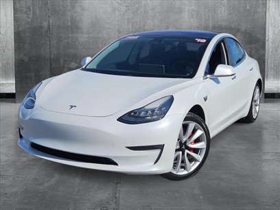 Used 2018 Tesla Model 3 Mid Range
