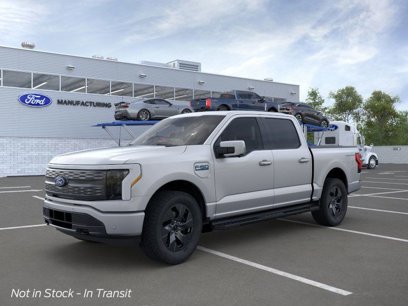 New 2025 Ford F150 Lightning Lariat