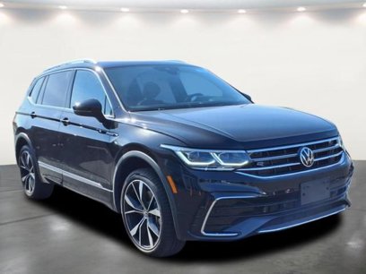 Used 2023 Volkswagen Tiguan SEL R-Line