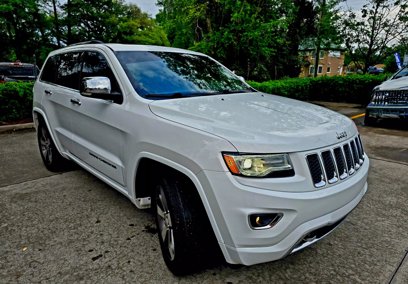 Used 2016 Jeep Grand Cherokee Overland w/ Advanced Technology Group