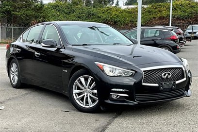 Used 2015 INFINITI Q50 Premium w/ Navigation Package