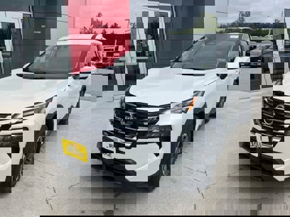 New 2025 Nissan Rogue SV