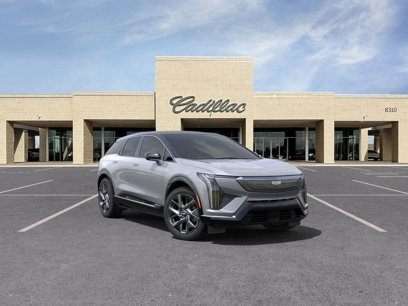 New 2025 Cadillac Optiq Luxury 2