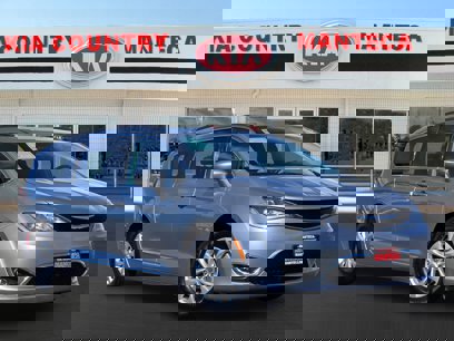 Used 2017 Chrysler Pacifica Touring-L