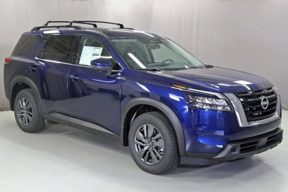 New 2025 Nissan Pathfinder SV