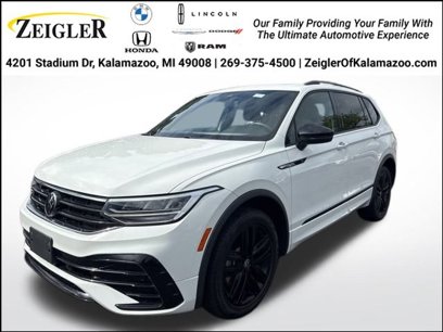 Used 2022 Volkswagen Tiguan SE R-Line