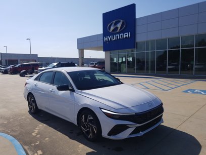 New 2025 Hyundai Elantra Sport