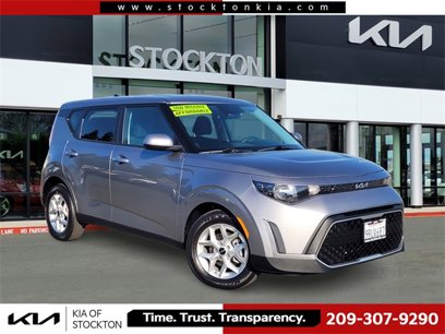 Used 2025 Kia Soul LX w/ LX Technology Package