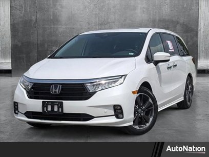 Used 2024 Honda Odyssey Elite