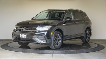 Used 2022 Volkswagen Tiguan SE