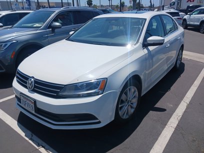 Used 2016 Volkswagen Jetta SE