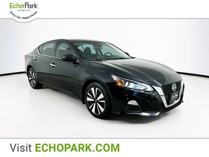 Used 2022 Nissan Altima 2.5 SV