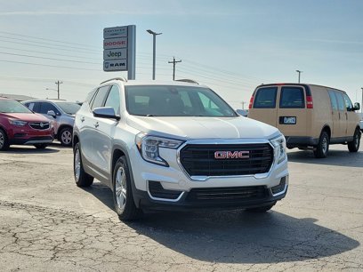 Used 2022 GMC Terrain SLE w/ Driver Convenience Package