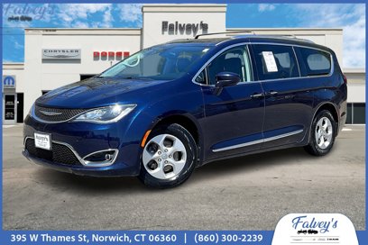Used 2017 Chrysler Pacifica Touring-L Plus